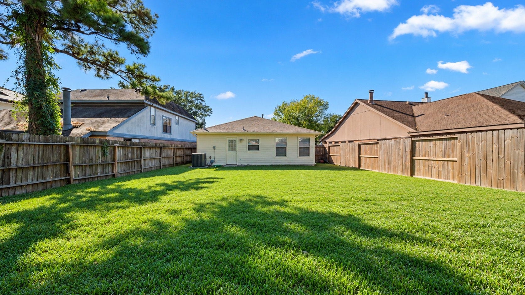 1426 Taverton Drive, Channelview, TX 77530
