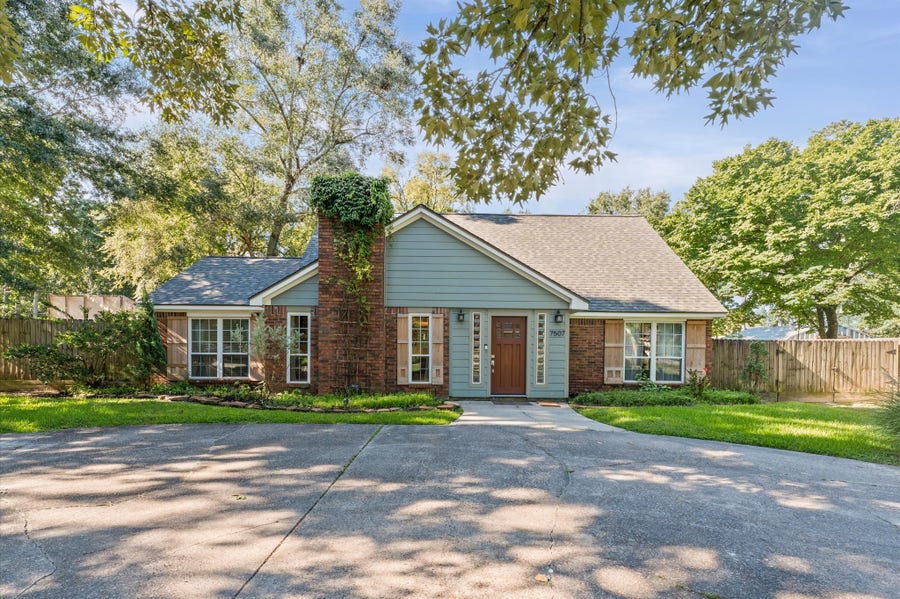 Property photo for 7507 Charred Pine Drive, Magnolia, TX