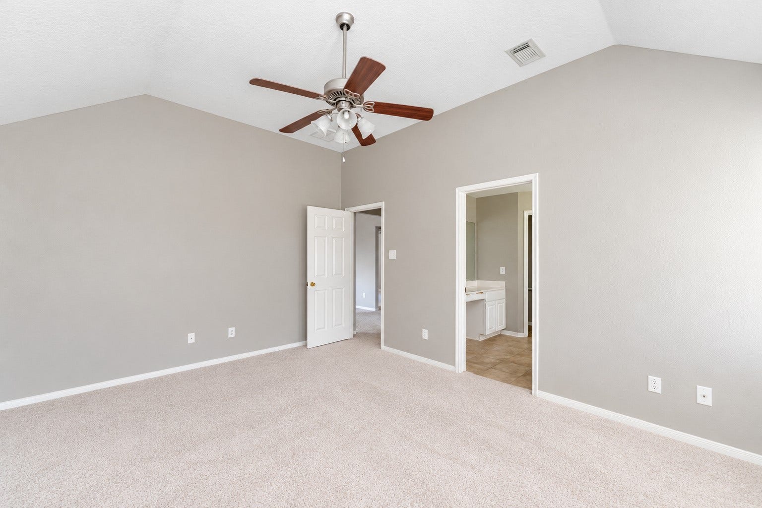 12106 Landsdown Ridge Way, Humble, TX 77346