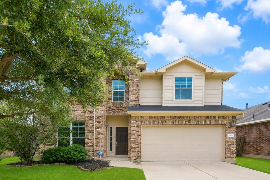 Property photo for 2910 Lakecrest Ridge Drive, Katy, TX