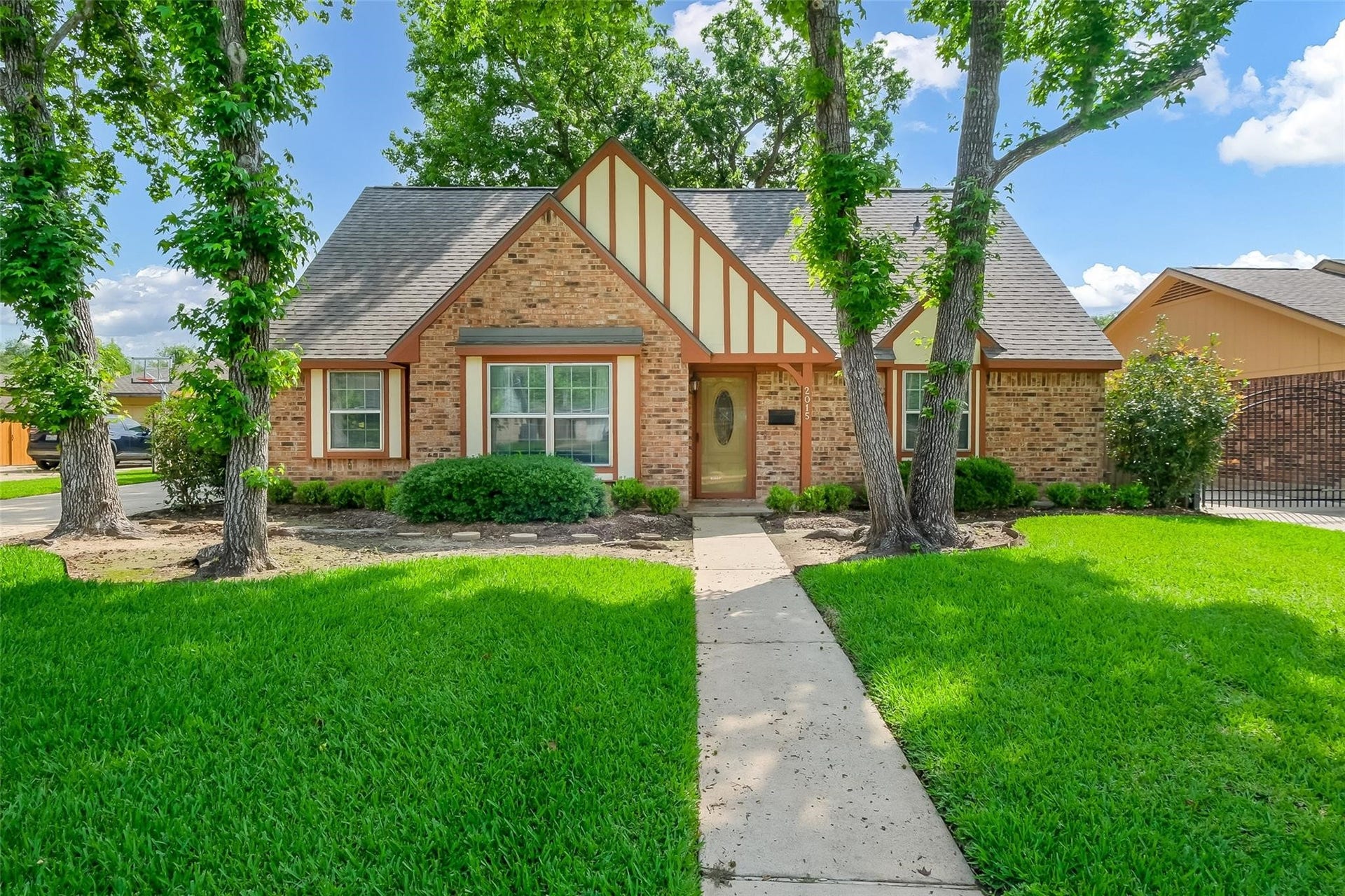 2015 Tanglelane Street, Richmond, TX 77469-512 2015 Tanglelane Street, Richmond, TX 77469-512