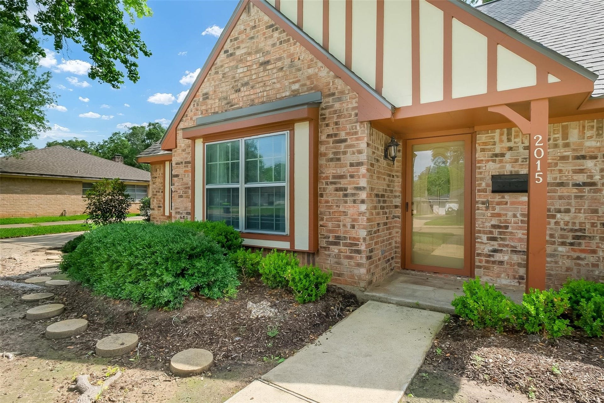 2015 Tanglelane Street, Richmond, TX 77469-512 2015 Tanglelane Street, Richmond, TX 77469-512