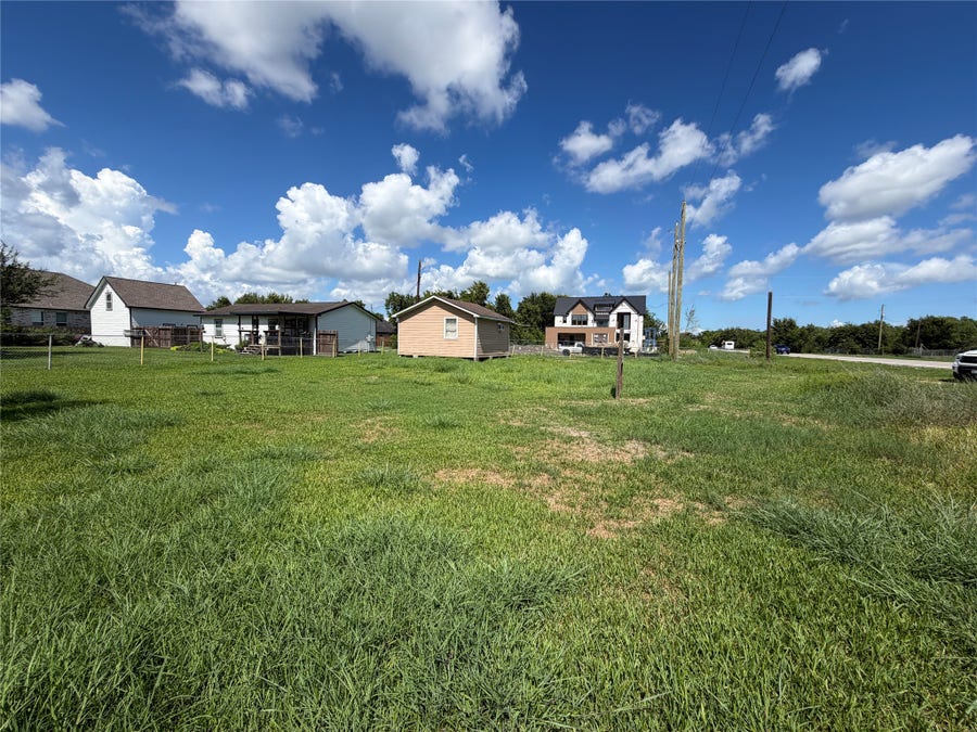 Property photo for 3007 Arkansas Avenue, League City, TX