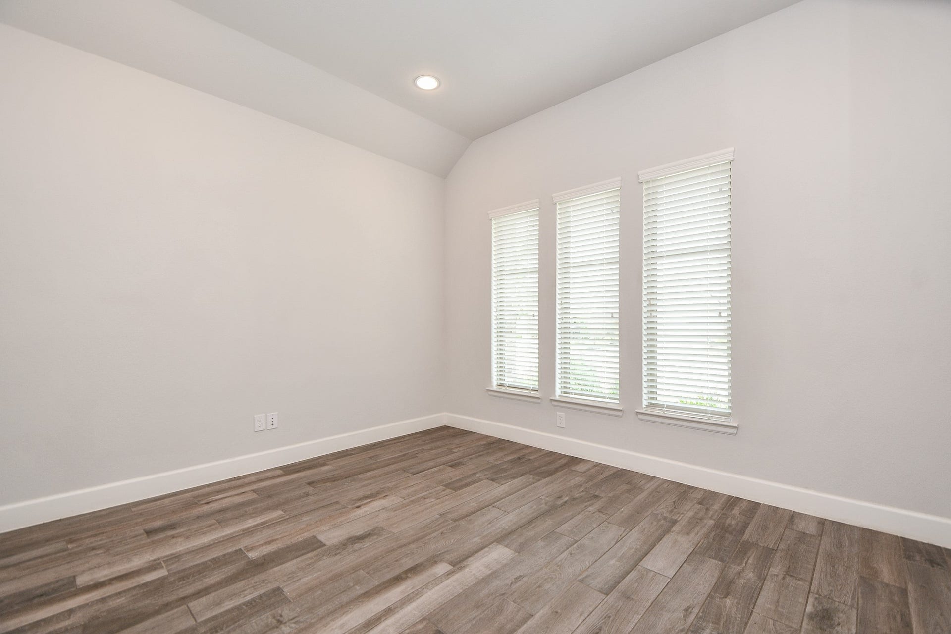 13022 Sheildaig, Richmond, TX 77407 13022 Sheildaig, Richmond, TX 77407