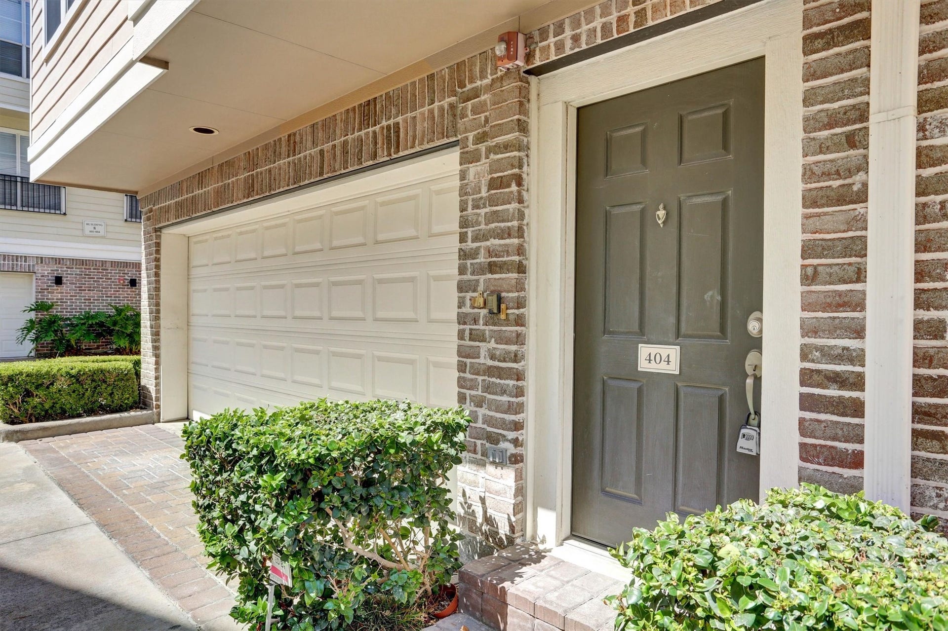 3001 Murworth Drive, #404, Houston, TX 77025 3001 Murworth Drive, #404, Houston, TX 77025