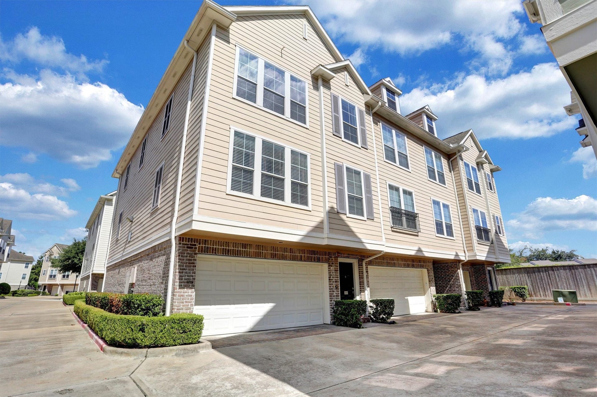 3001 Murworth Drive, #404, Houston, TX 77025 3001 Murworth Drive, #404, Houston, TX 77025