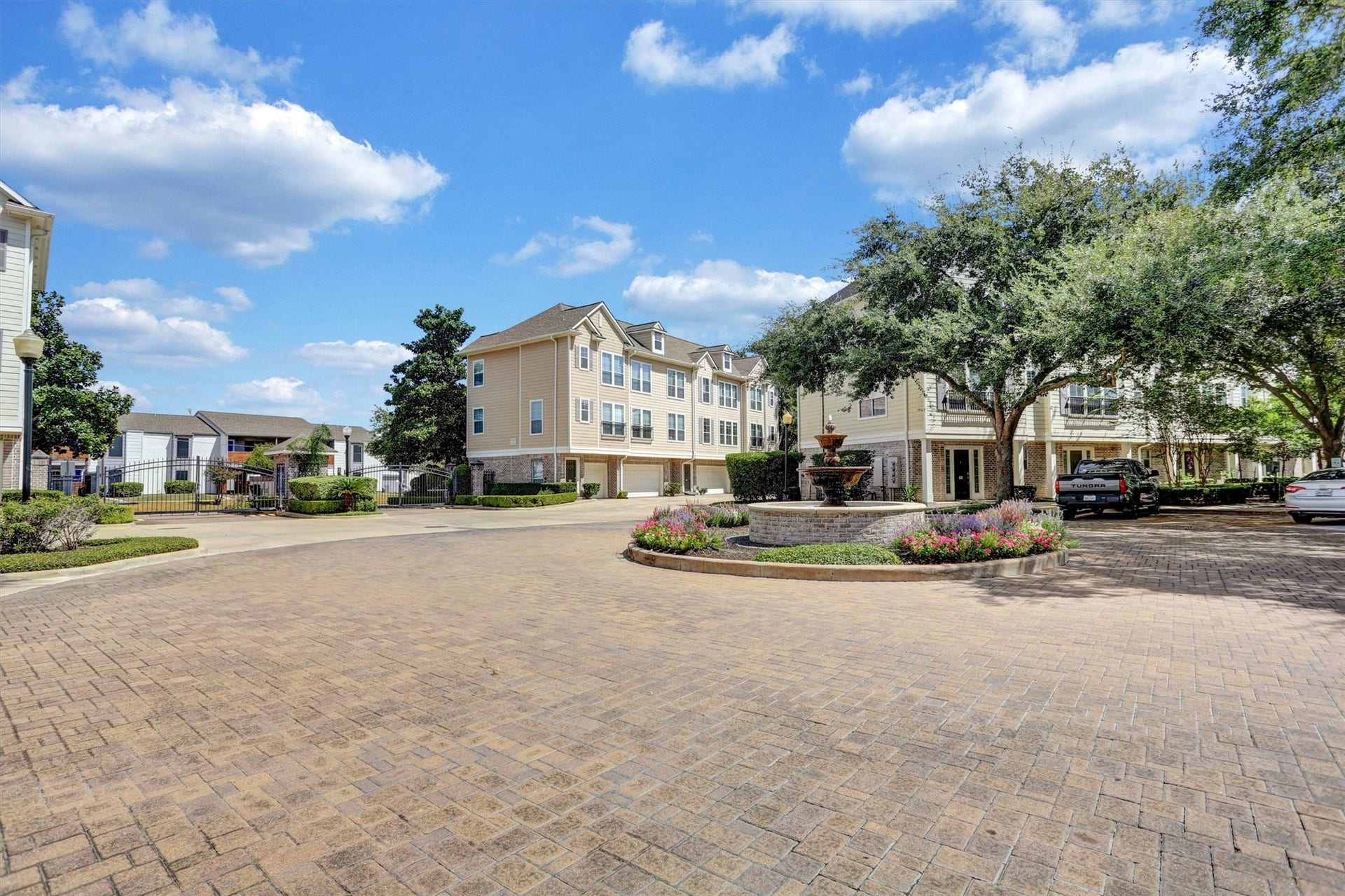 3001 Murworth Drive, #404, Houston, TX 77025 3001 Murworth Drive, #404, Houston, TX 77025