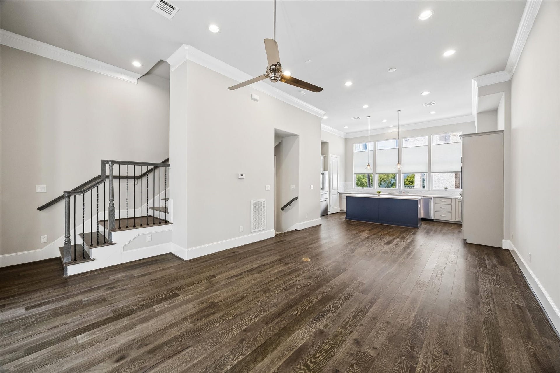 6068 Kansas Street, Houston, TX 77007