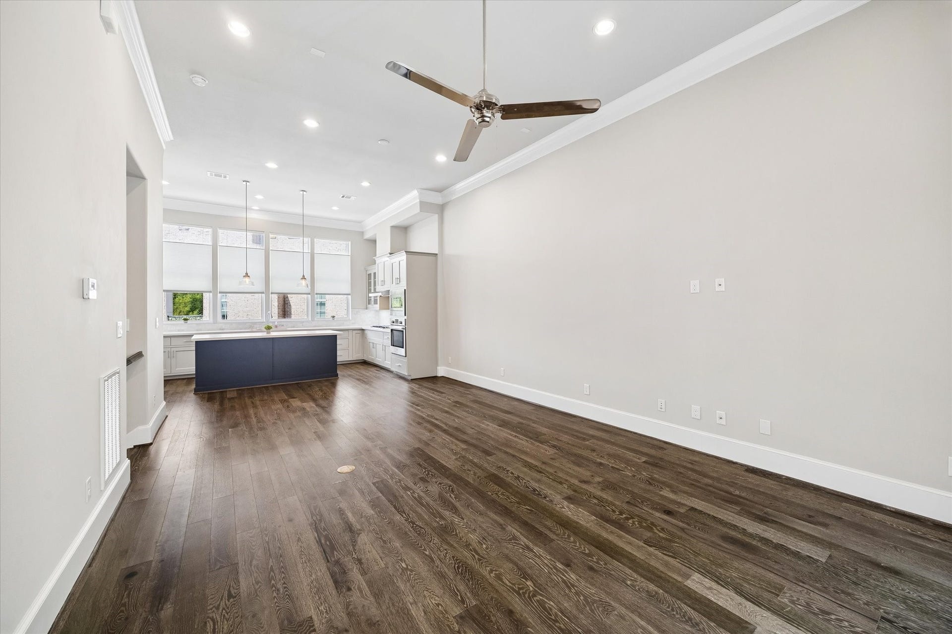 6068 Kansas Street, Houston, TX 77007