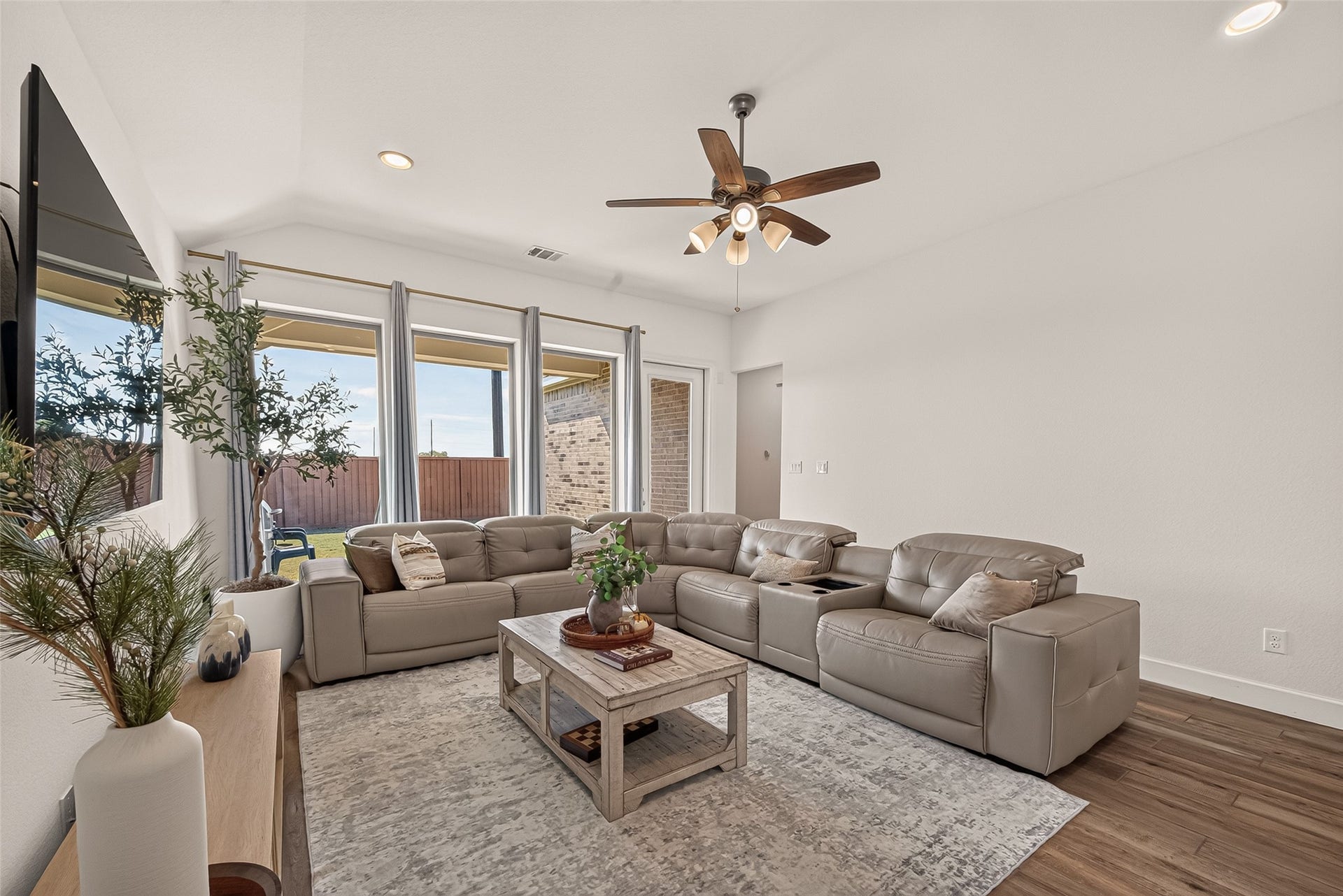 24111 Avocet Creek Road, Katy, TX 77493 Natural light floods through the windows, creating a bright and airy atmosphere in the living room, perfect for enjoyment with family and guests!