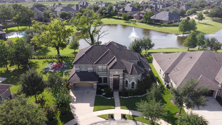 Property photo for 7007 Sentinel Falls, Missouri City, TX
