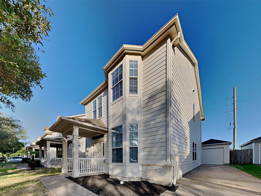 Property photo for 18819 Sandelford Drive, Katy, TX