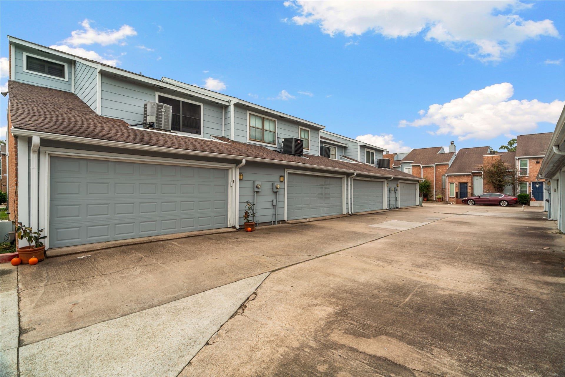 3200 S Gessner Road, #336, Houston, TX 77063 3200 S Gessner Road, #336, Houston, TX 77063