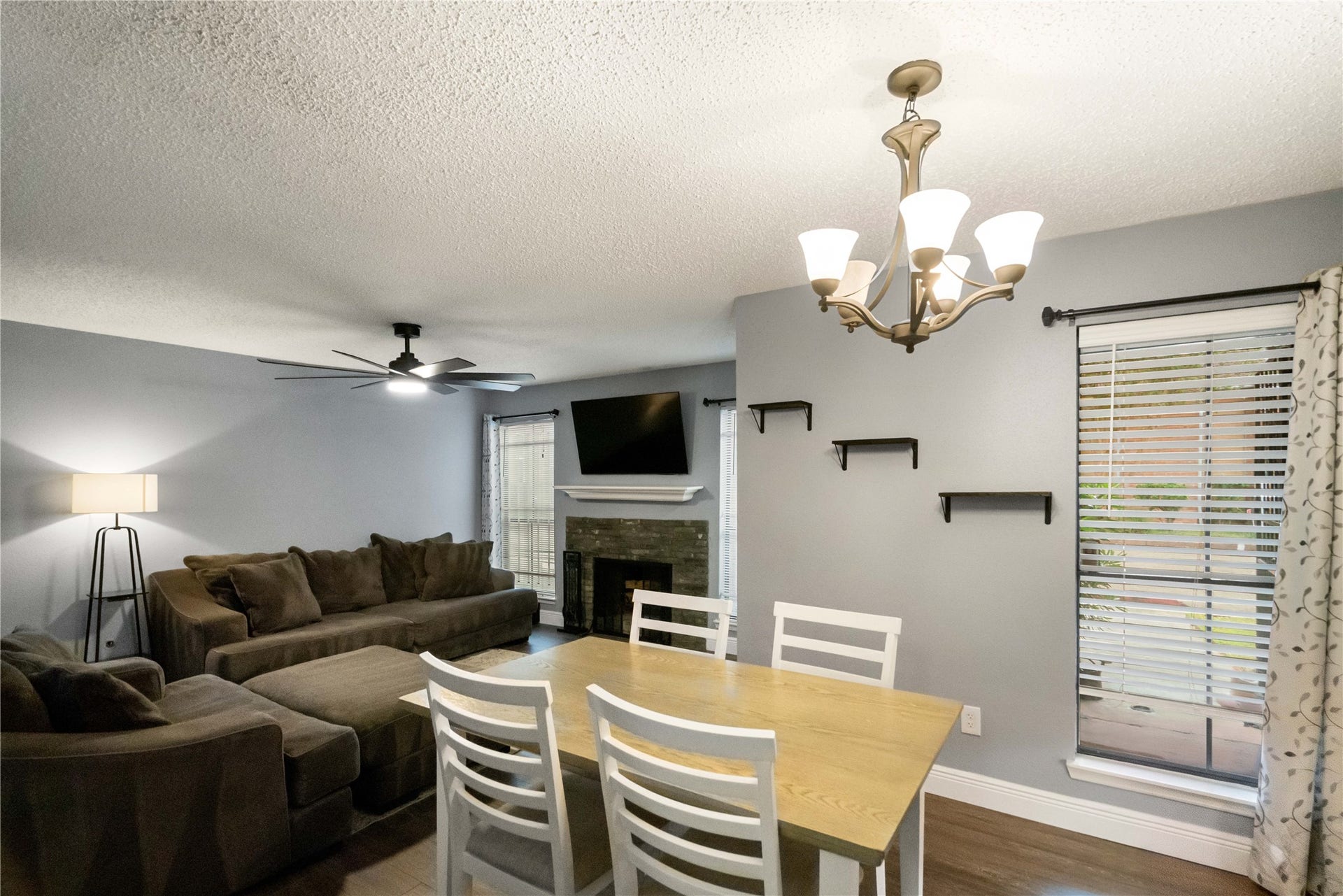 3200 S Gessner Road, #336, Houston, TX 77063 View of the dining open to the living room