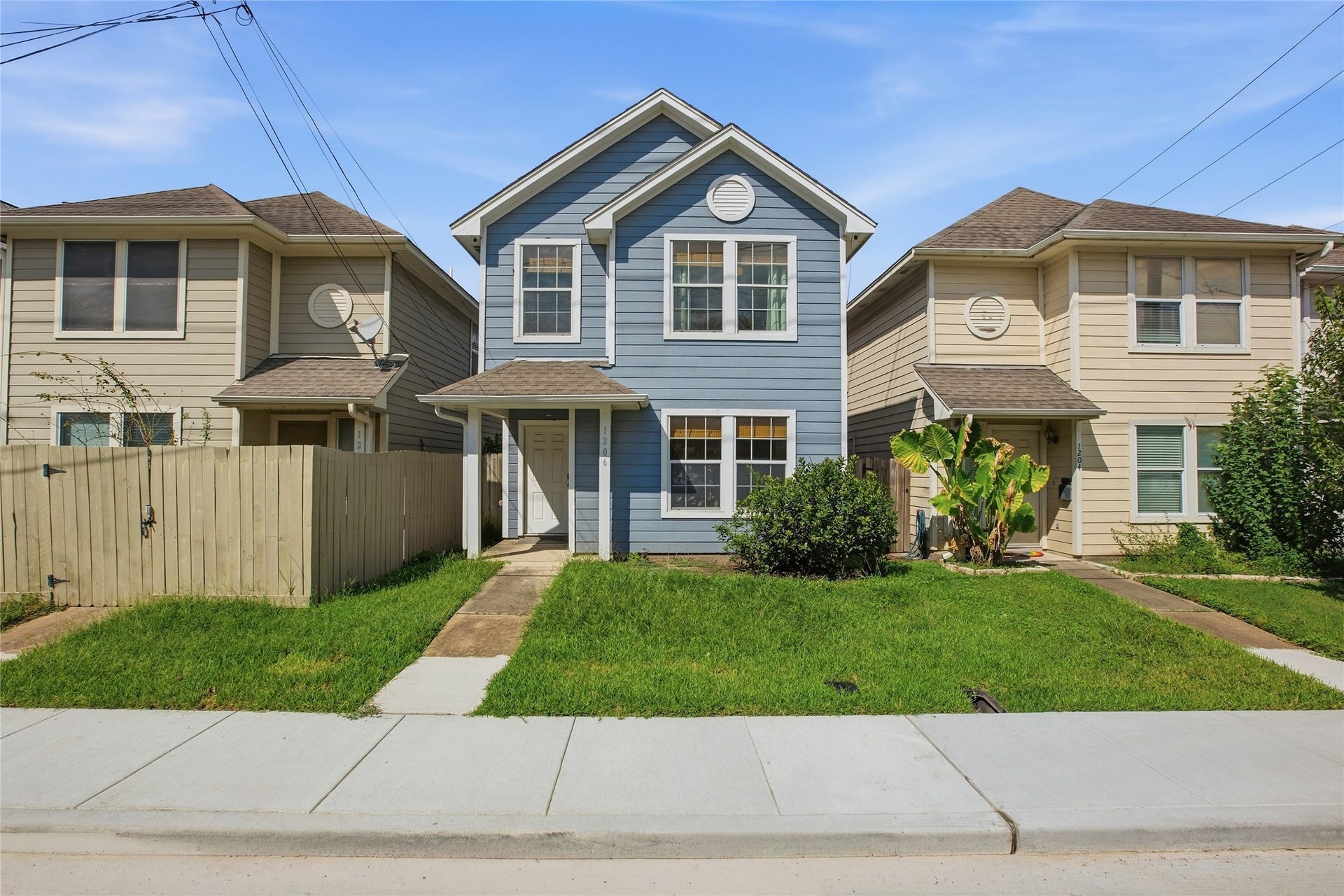 1206 Cleveland Street, Houston, TX 77019 1206 Cleveland Street, Houston, TX 77019