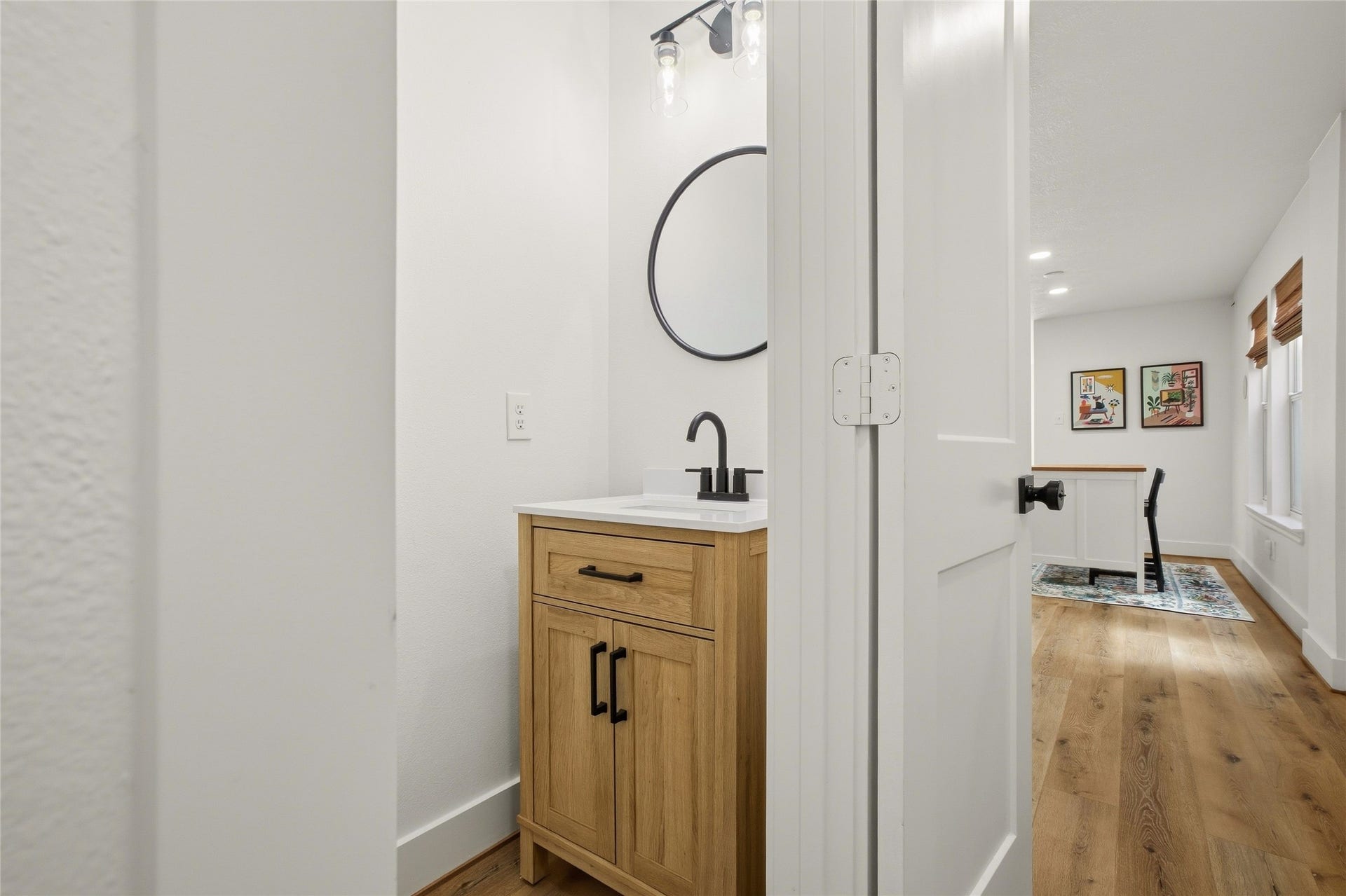 1206 Cleveland Street, Houston, TX 77019 1206 Cleveland Street, Houston, TX 77019