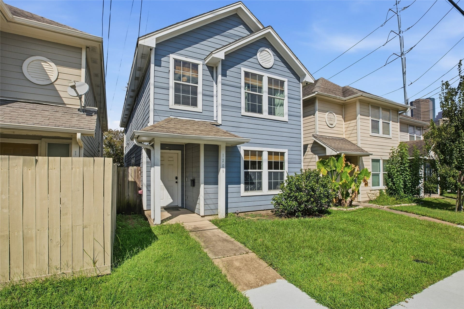 1206 Cleveland Street, Houston, TX 77019 1206 Cleveland Street, Houston, TX 77019