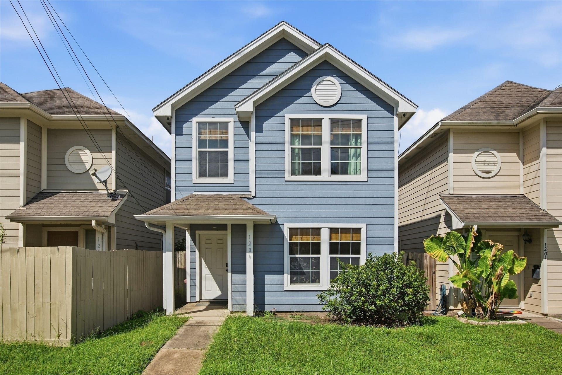 1206 Cleveland Street, Houston, TX 77019 1206 Cleveland Street, Houston, TX 77019