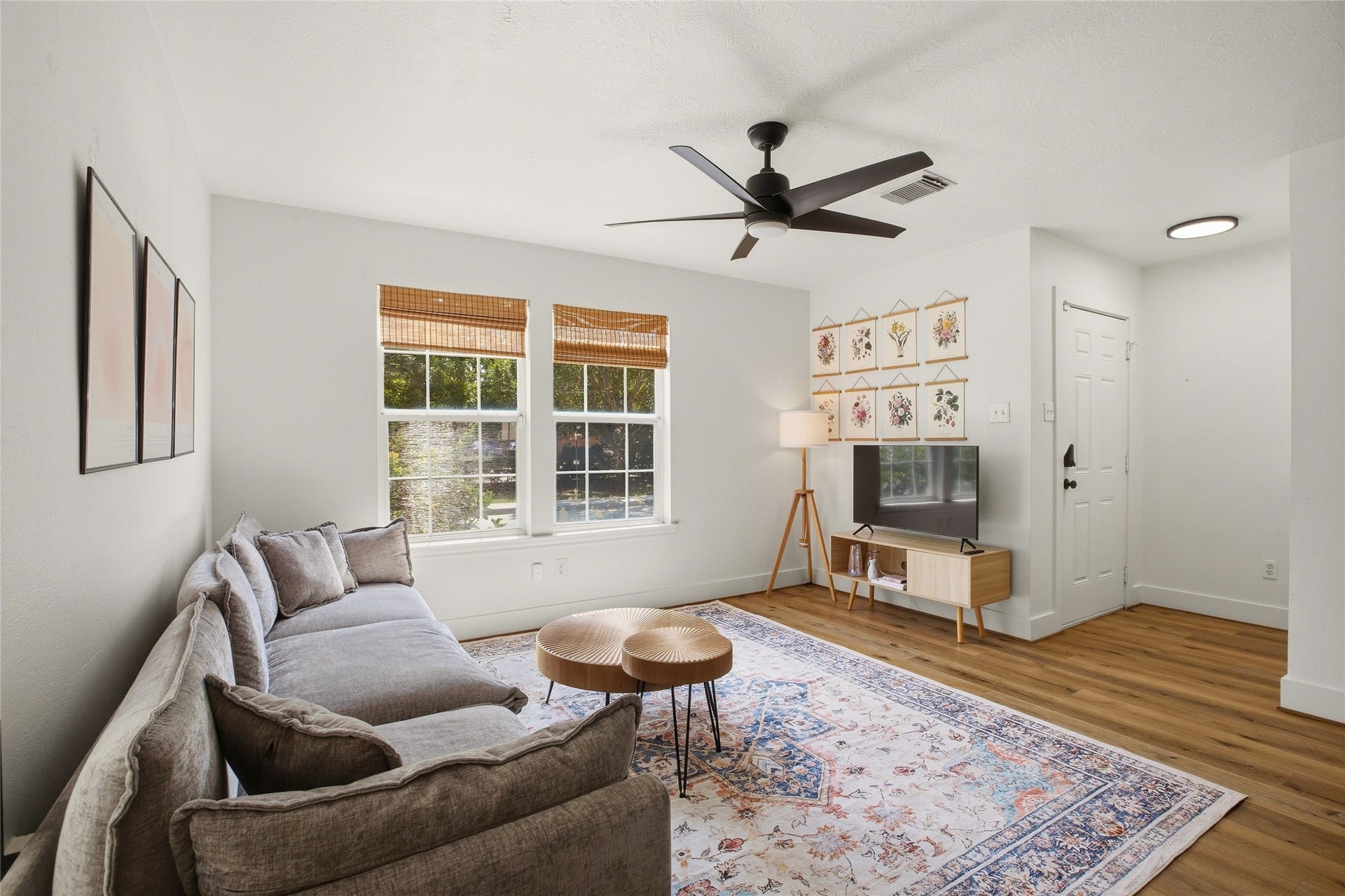 1206 Cleveland Street, Houston, TX 77019 1206 Cleveland Street, Houston, TX 77019