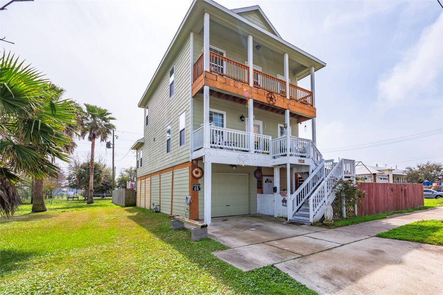 Property photo for 2723 Postoffice, Galveston, TX