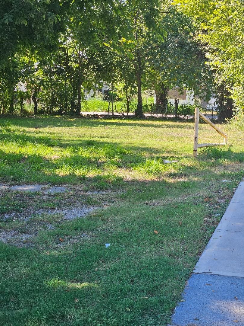 Property photo for 3301 Beulah Street, Houston, TX