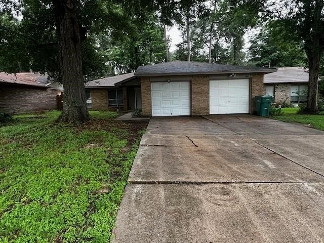 Property photo for 1610 Hazelwood Street, Conroe, TX