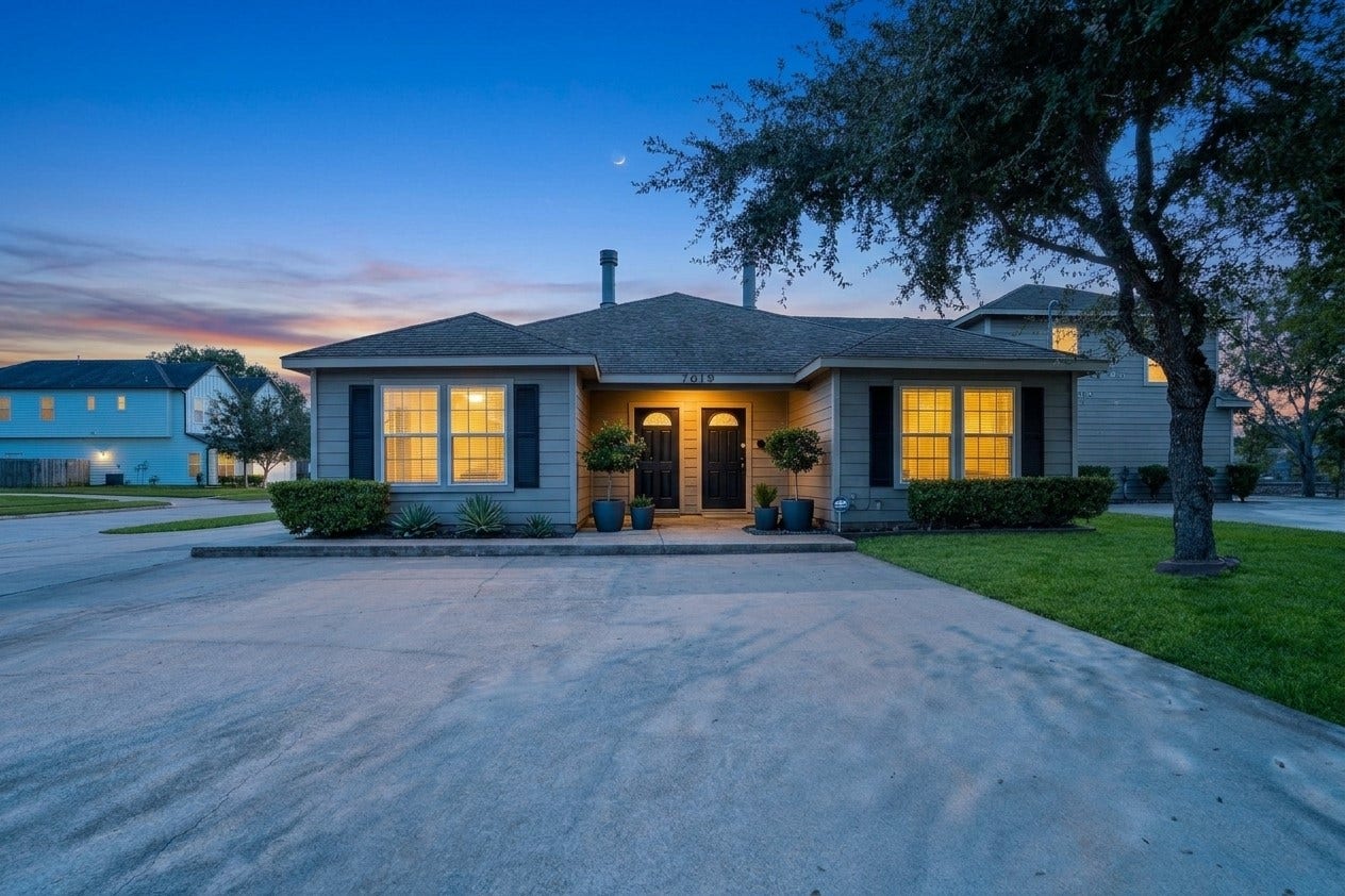 7618 N Main Street, Houston, TX 77022