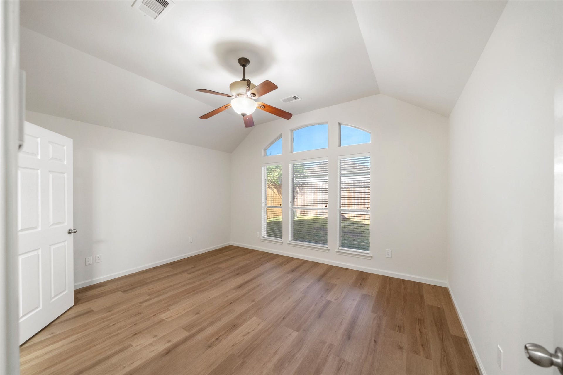 2327 Kylie Court, Spring, TX 77386 2327 Kylie Court, Spring, TX 77386
