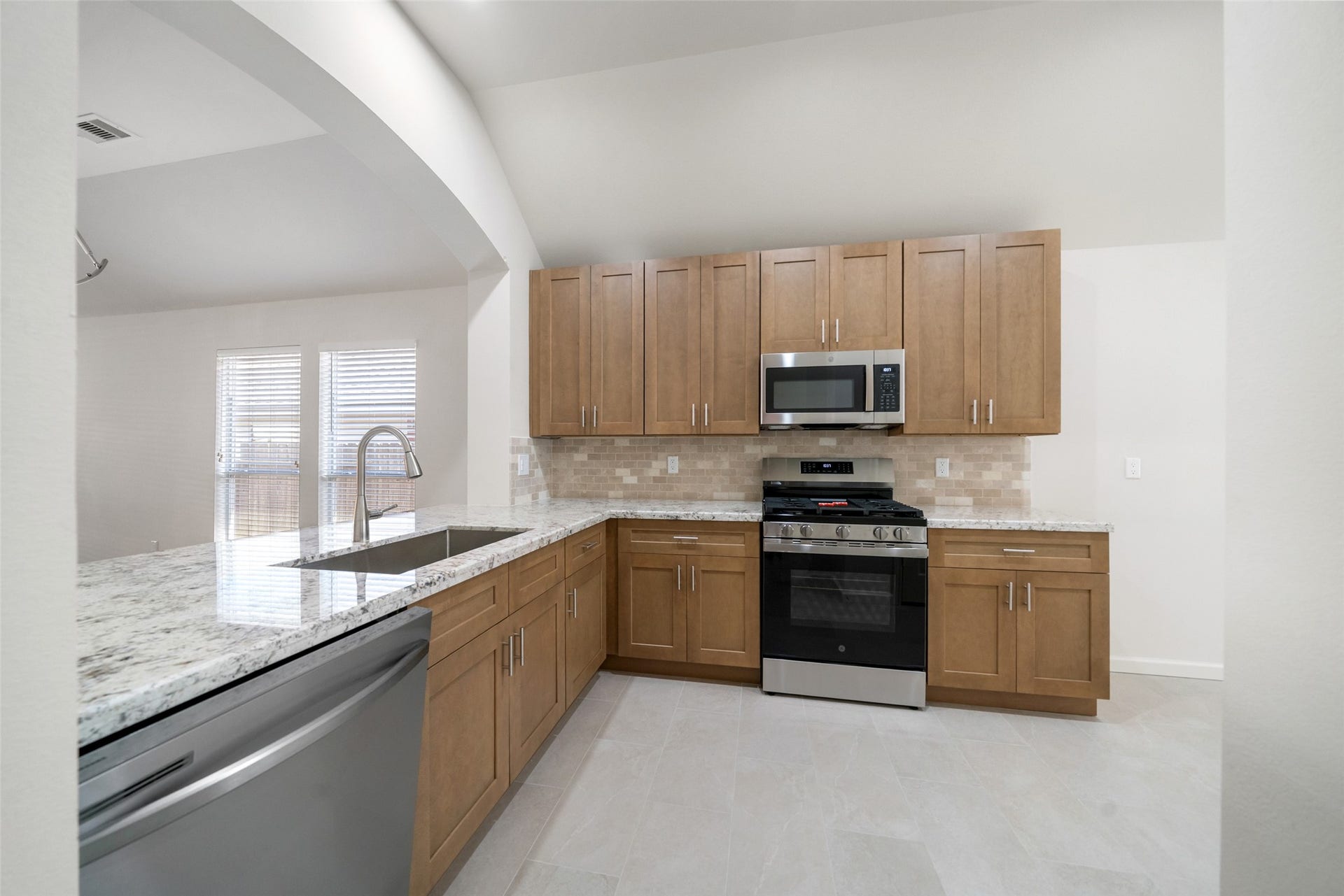 2327 Kylie Court, Spring, TX 77386 2327 Kylie Court, Spring, TX 77386