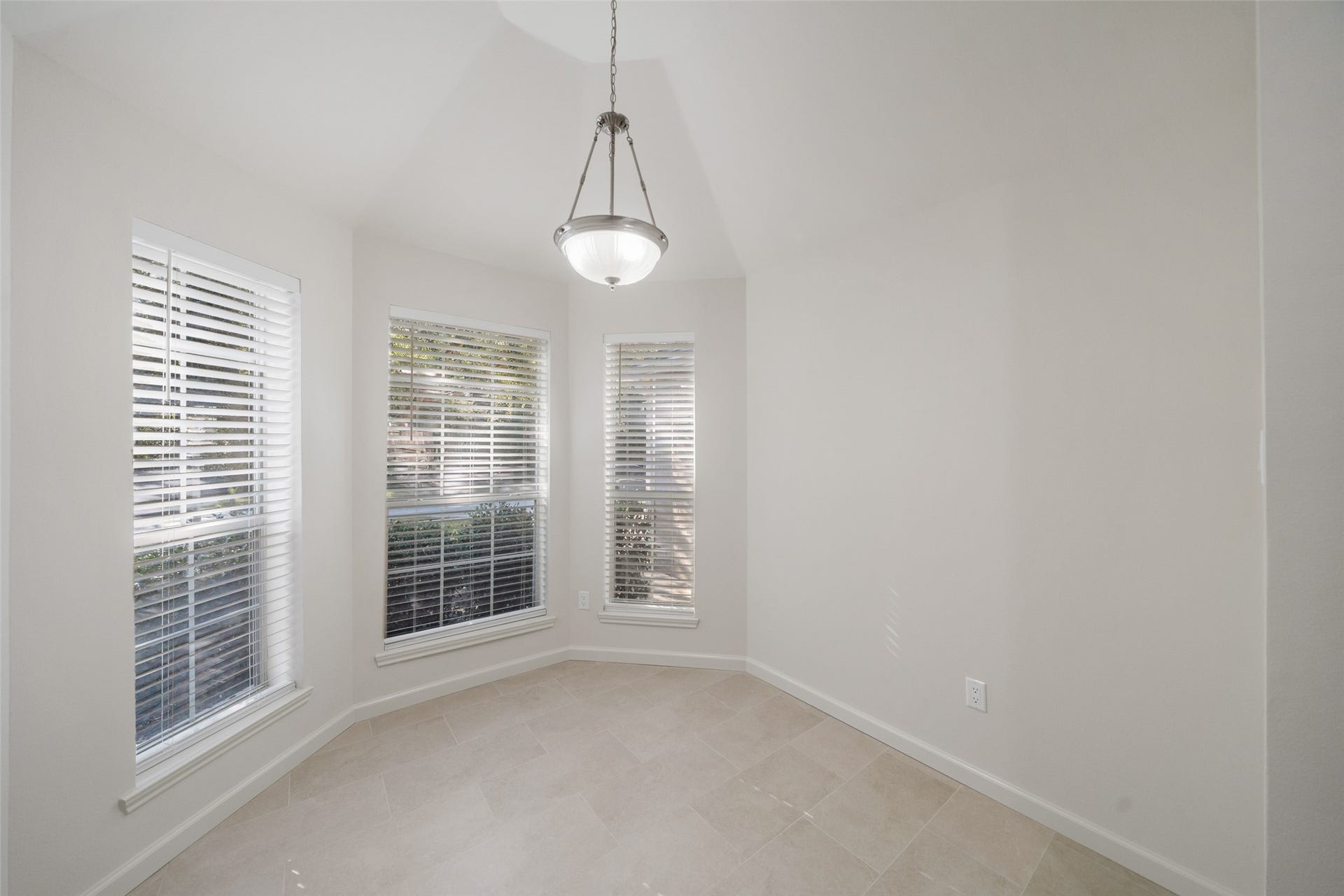 2327 Kylie Court, Spring, TX 77386 2327 Kylie Court, Spring, TX 77386