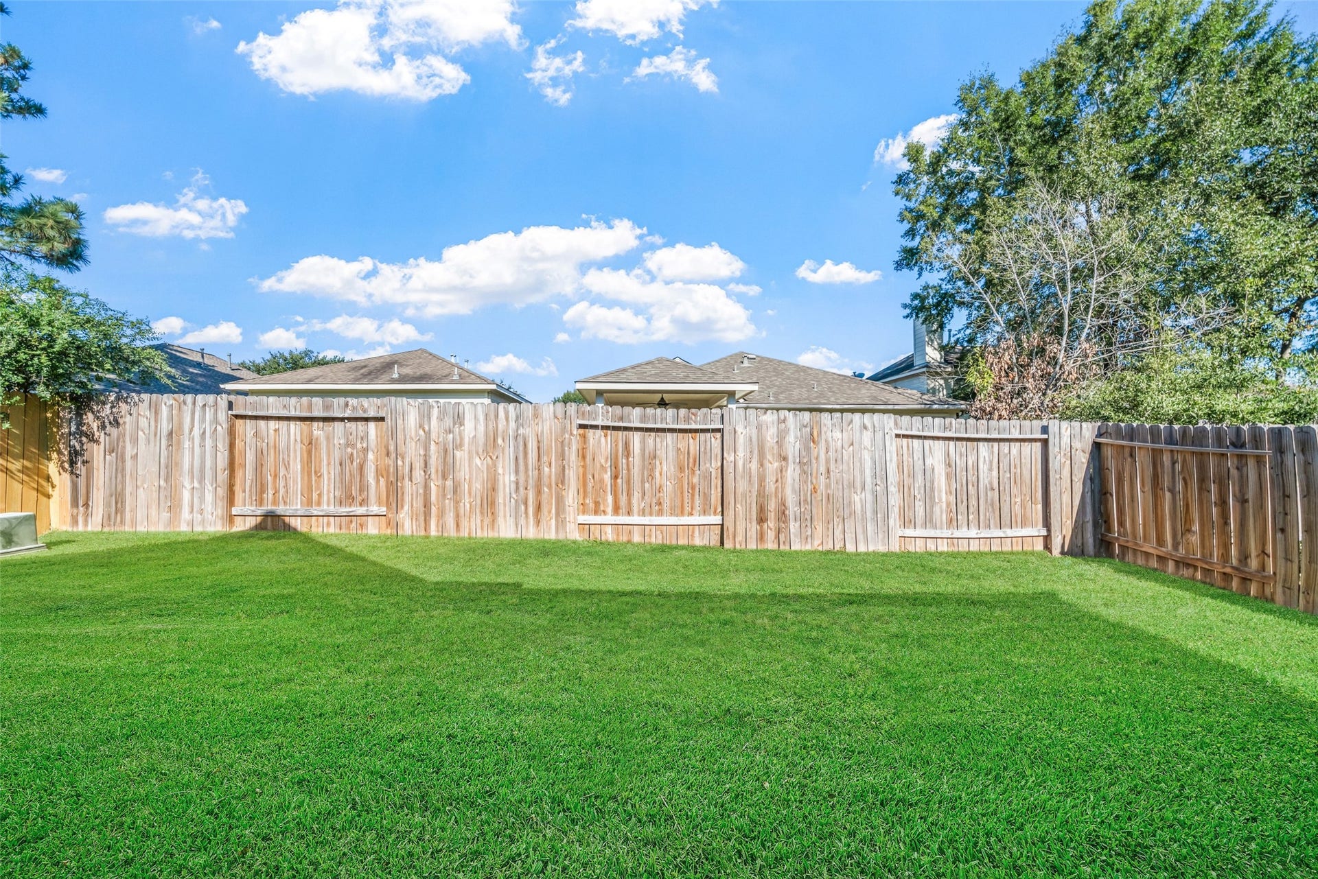 2327 Kylie Court, Spring, TX 77386 2327 Kylie Court, Spring, TX 77386