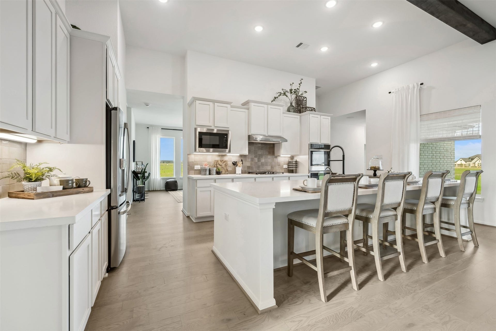 4012 Ranch Home Drive, Waller, TX 77484 Stunning kitchen