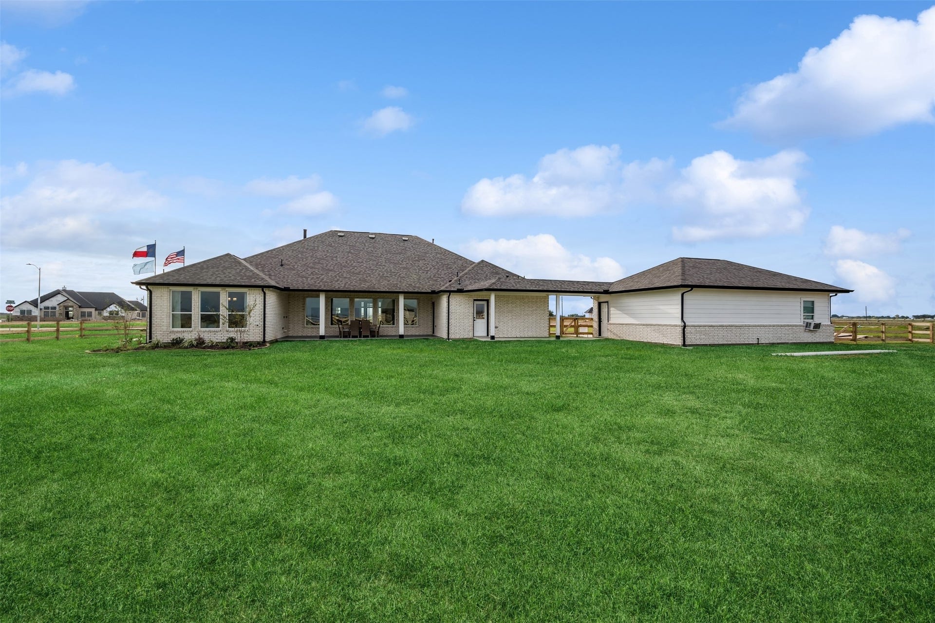 4012 Ranch Home Drive, Waller, TX 77484 Huge backyard!