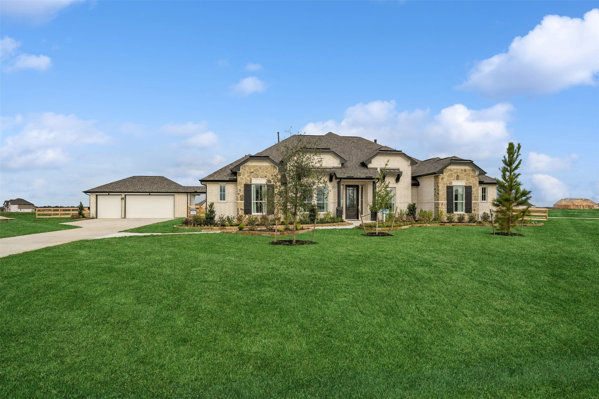 4012 Ranch Home Drive, Waller, TX 77484 Stunning Elin design by K. Hovnanian Homes with elevation B in beautiful Lakeview.