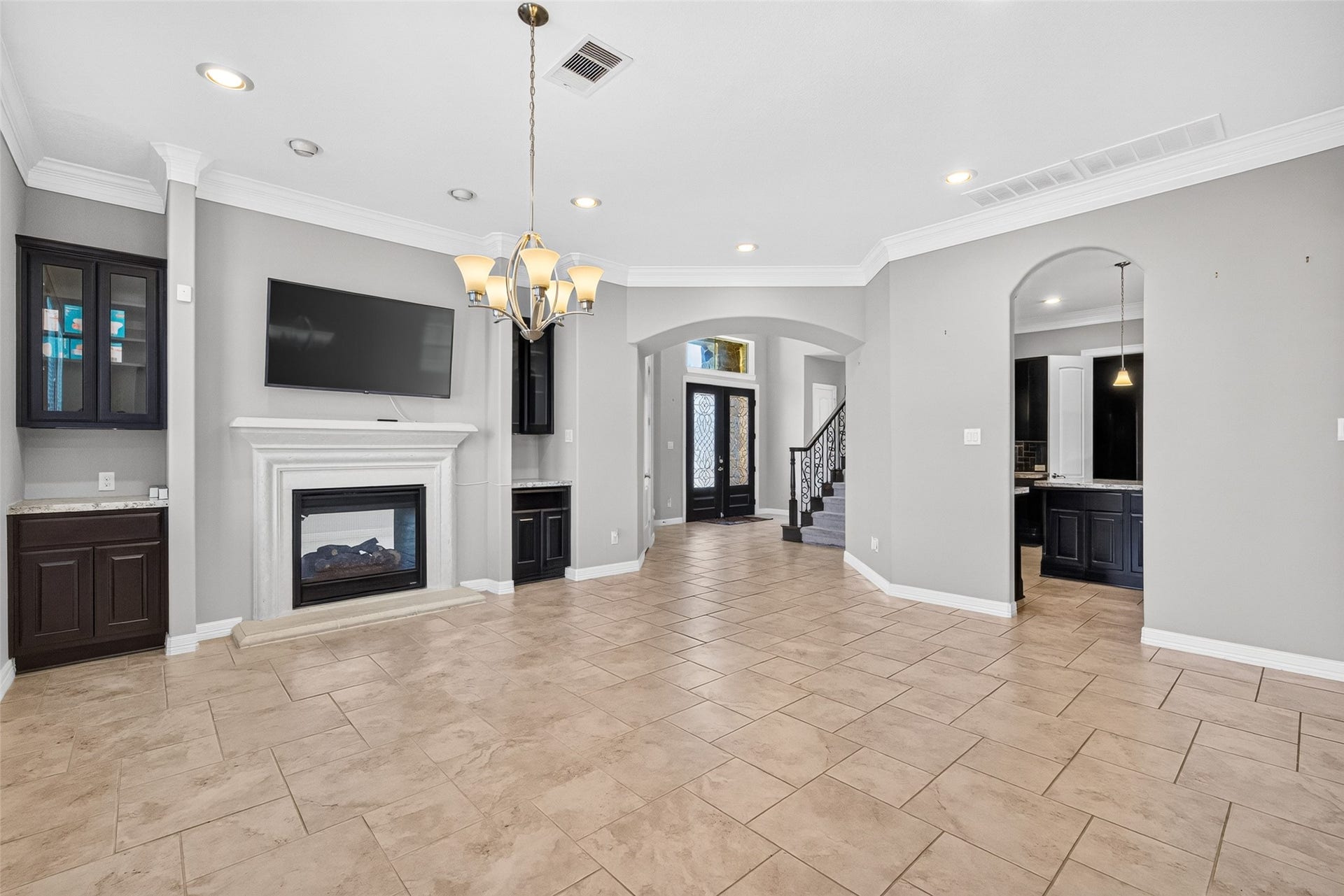 1902 Creekwood Lane, Friendswood, TX 77546 1902 Creekwood Lane, Friendswood, TX 77546