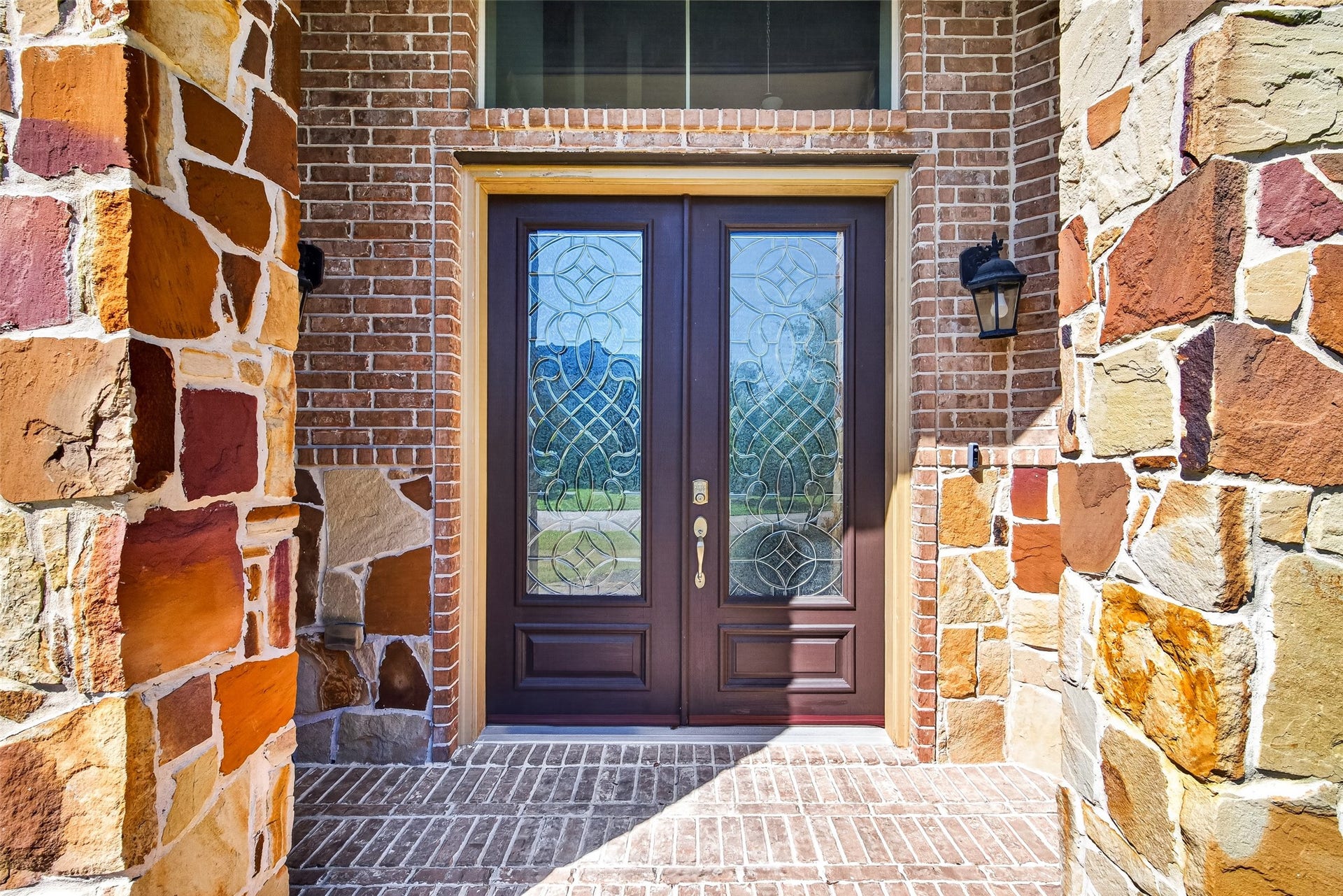 1902 Creekwood Lane, Friendswood, TX 77546 1902 Creekwood Lane, Friendswood, TX 77546