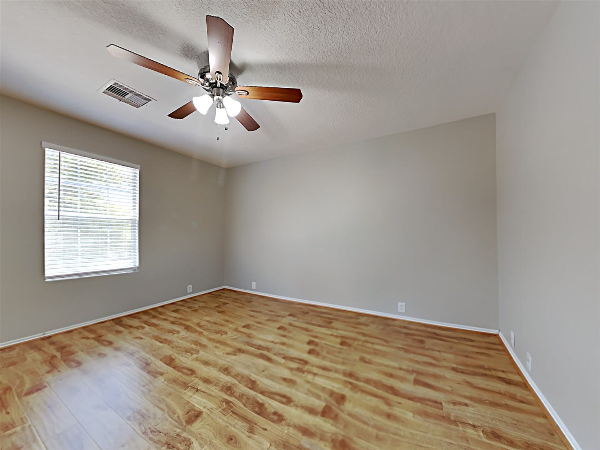 18834 Sandelford Drive, Katy, TX 77449 18834 Sandelford Drive, Katy, TX 77449