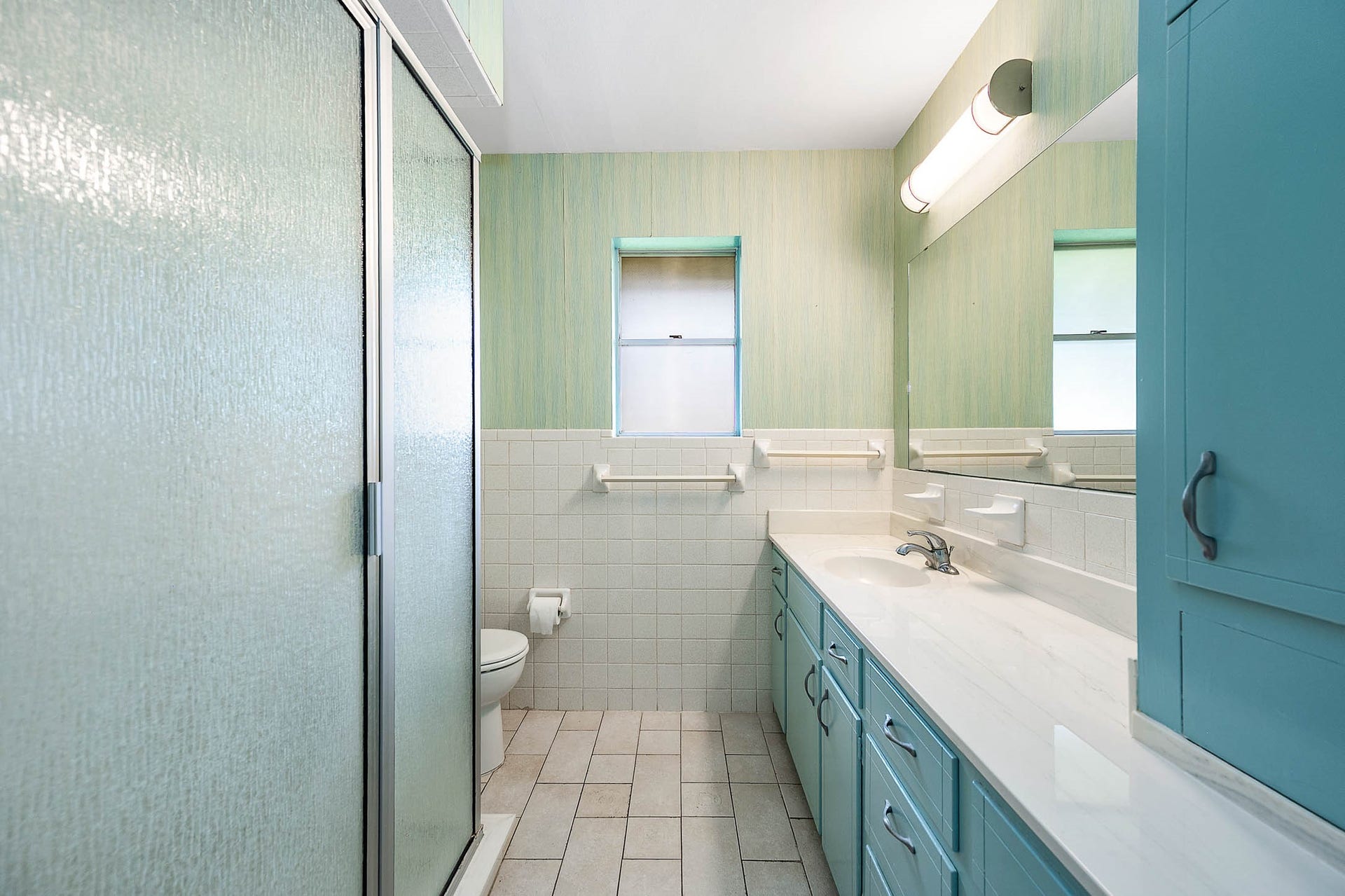 212 E Crestmont Drive, Alvin, TX 77511 212 E Crestmont Drive, Alvin, TX 77511