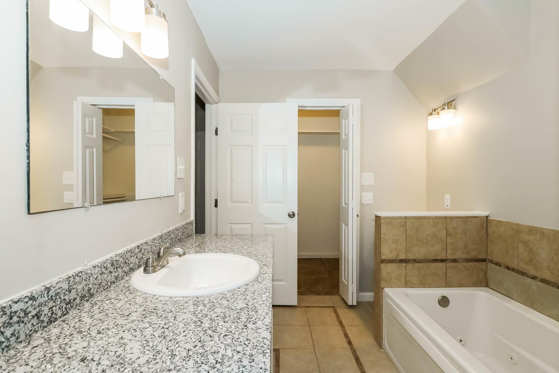 1506 Castlerock Drive, Houston, TX 77090 1506 Castlerock Drive, Houston, TX 77090