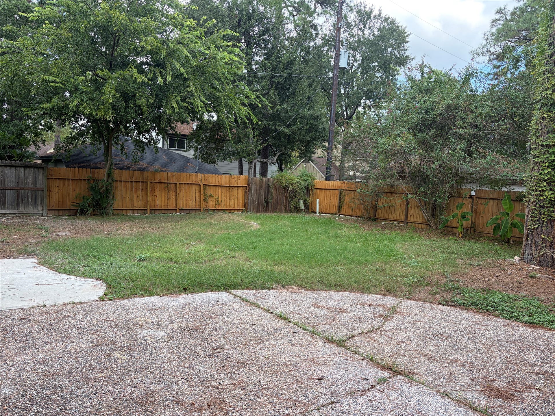 1506 Castlerock Drive, Houston, TX 77090 1506 Castlerock Drive, Houston, TX 77090