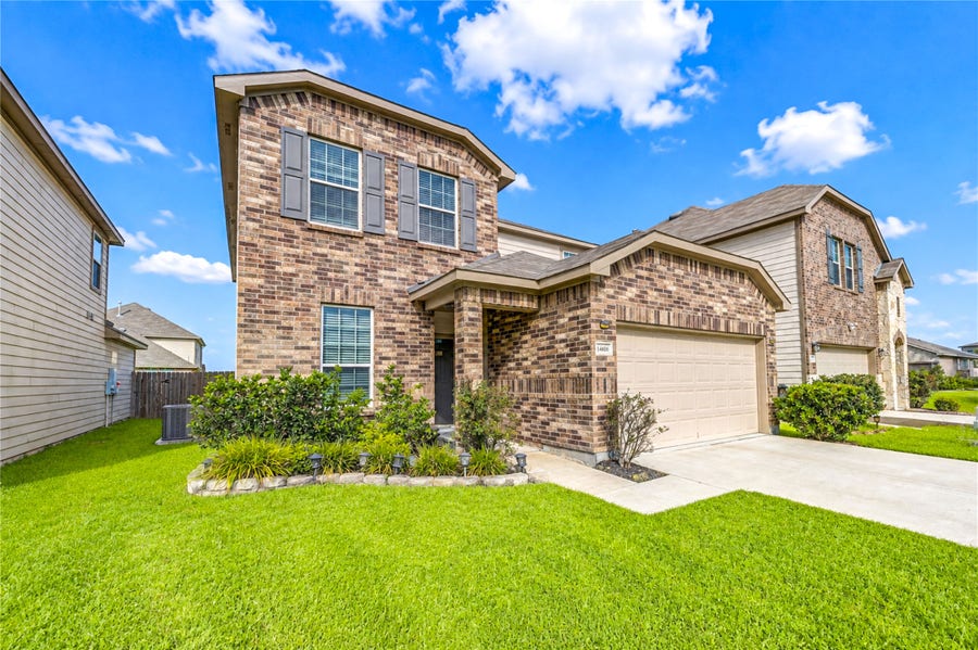 Property photo for 14606 Aspen Peak Drive, Houston, TX