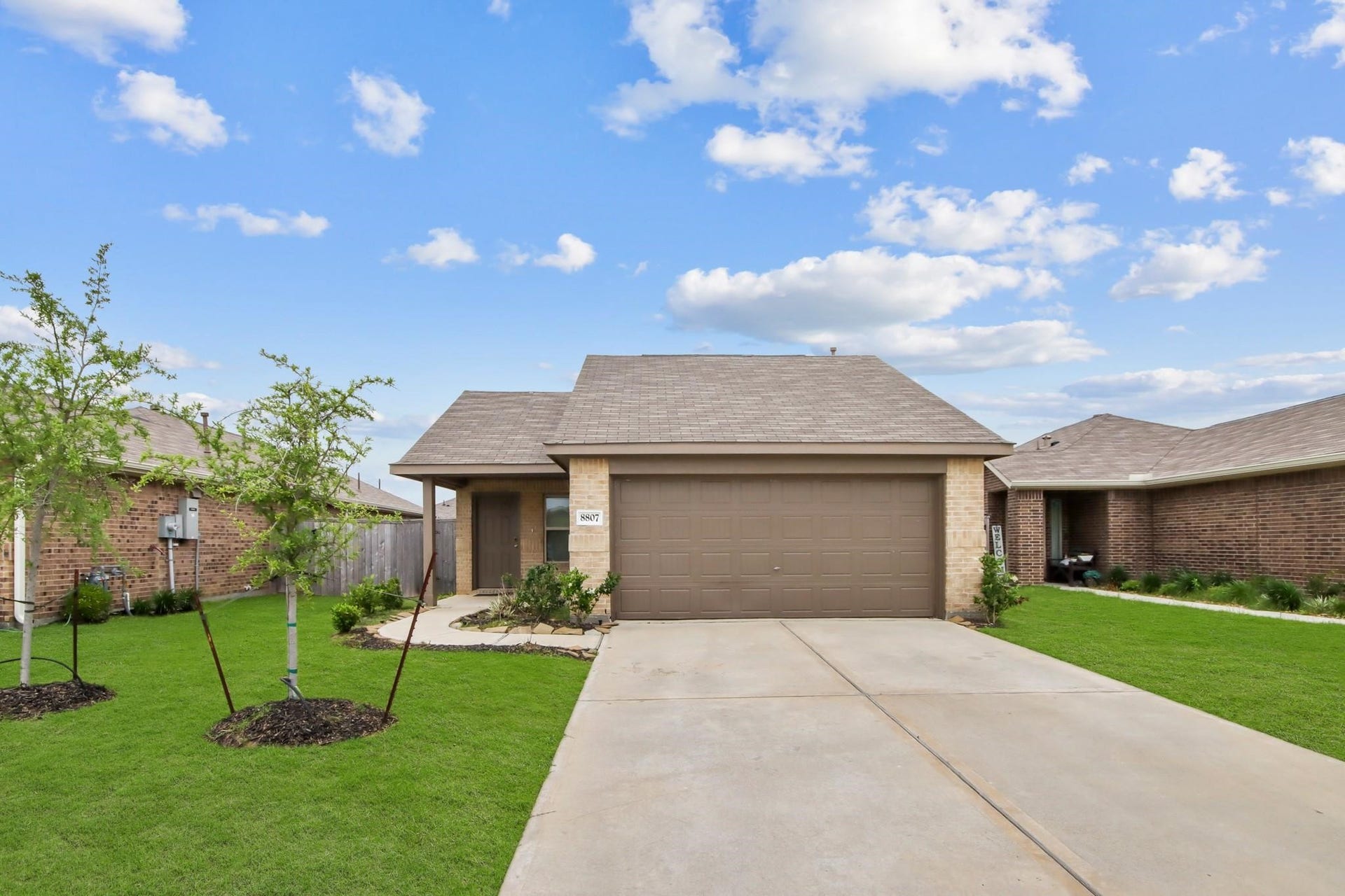 8807 Bar Harbor Drive, Baytown, TX 77521 8807 Bar Harbor Drive, Baytown, TX 77521