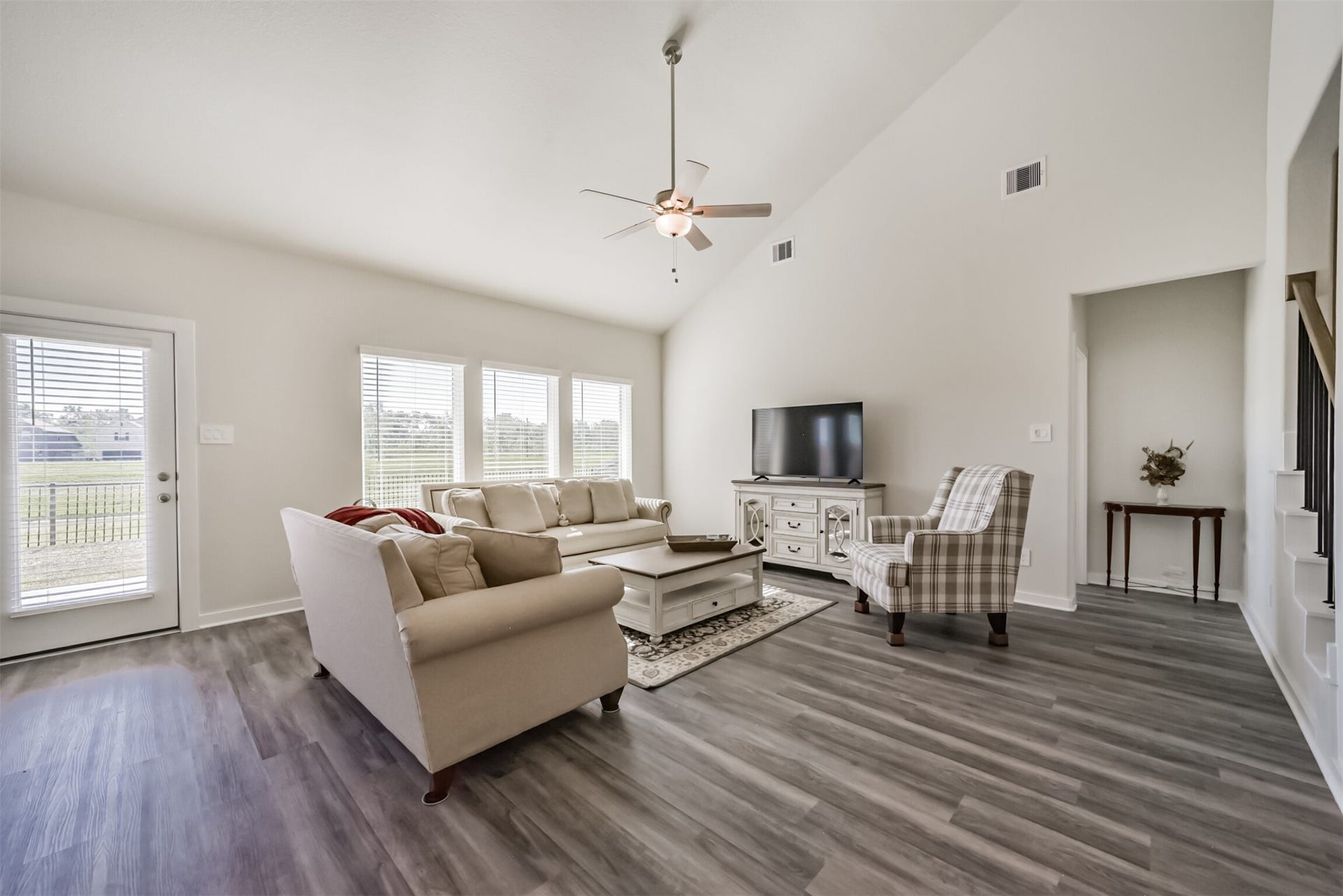 2630 Wastelbread Lane, Rosenberg, TX 77471 Living Area
