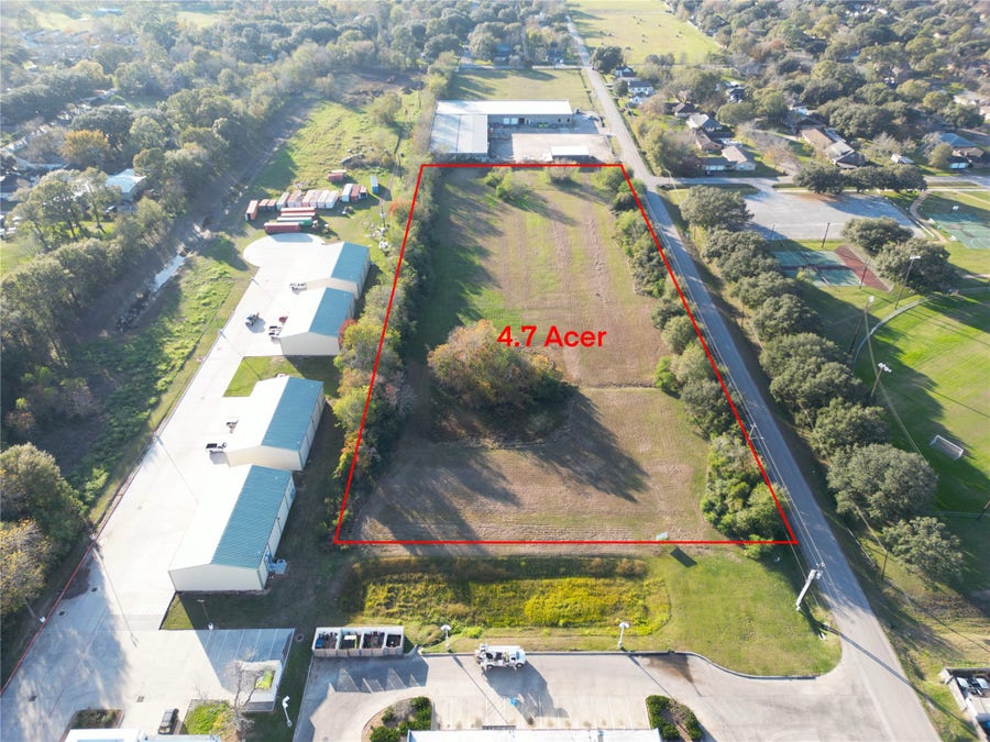 Property photo for 0 Southgate Drive, Rosenberg, TX