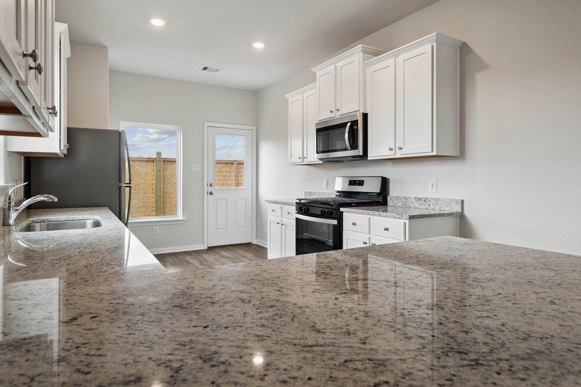 15530 Caramel Springs Drive, Conroe, TX 77303