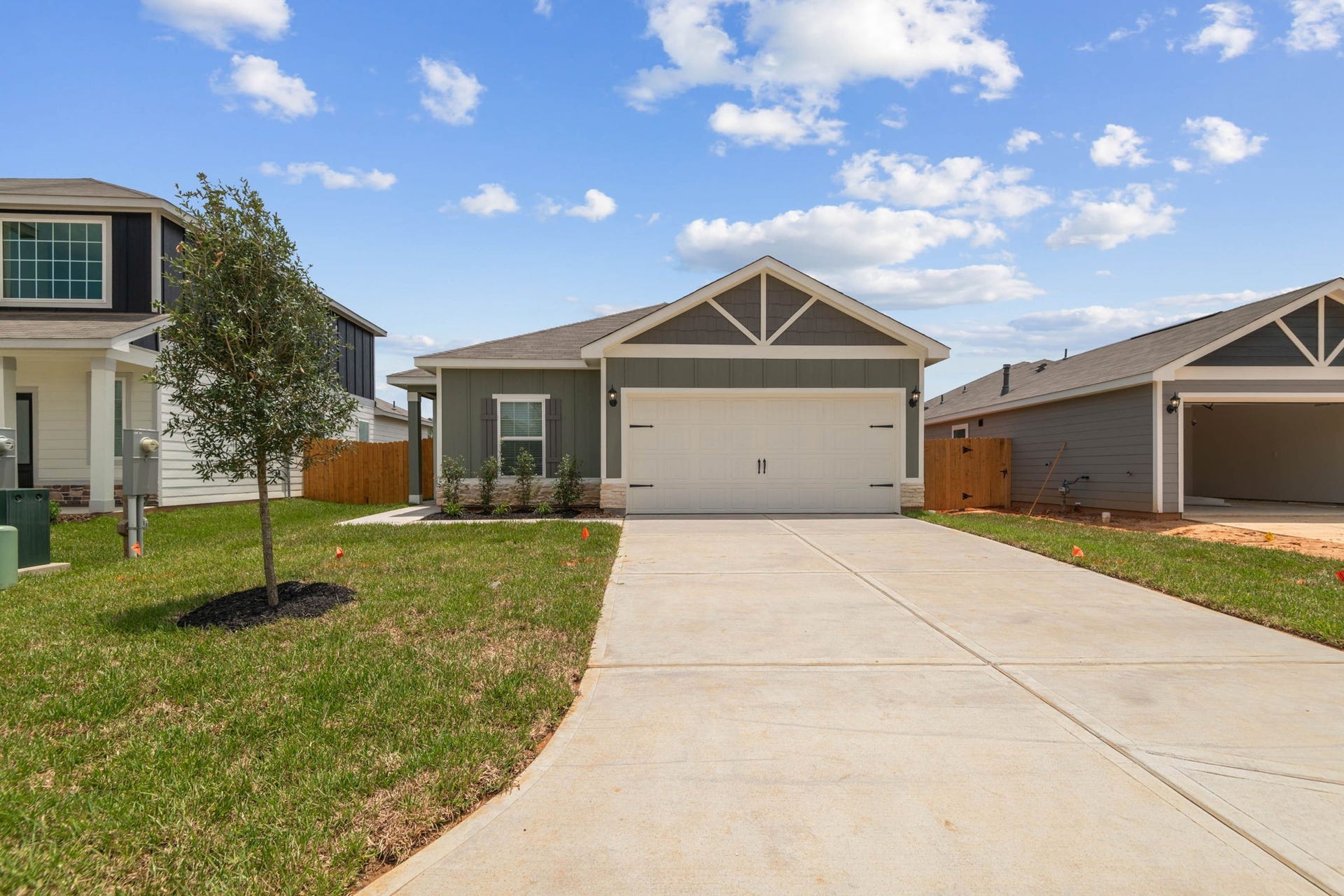 15530 Caramel Springs Drive, Conroe, TX 77303