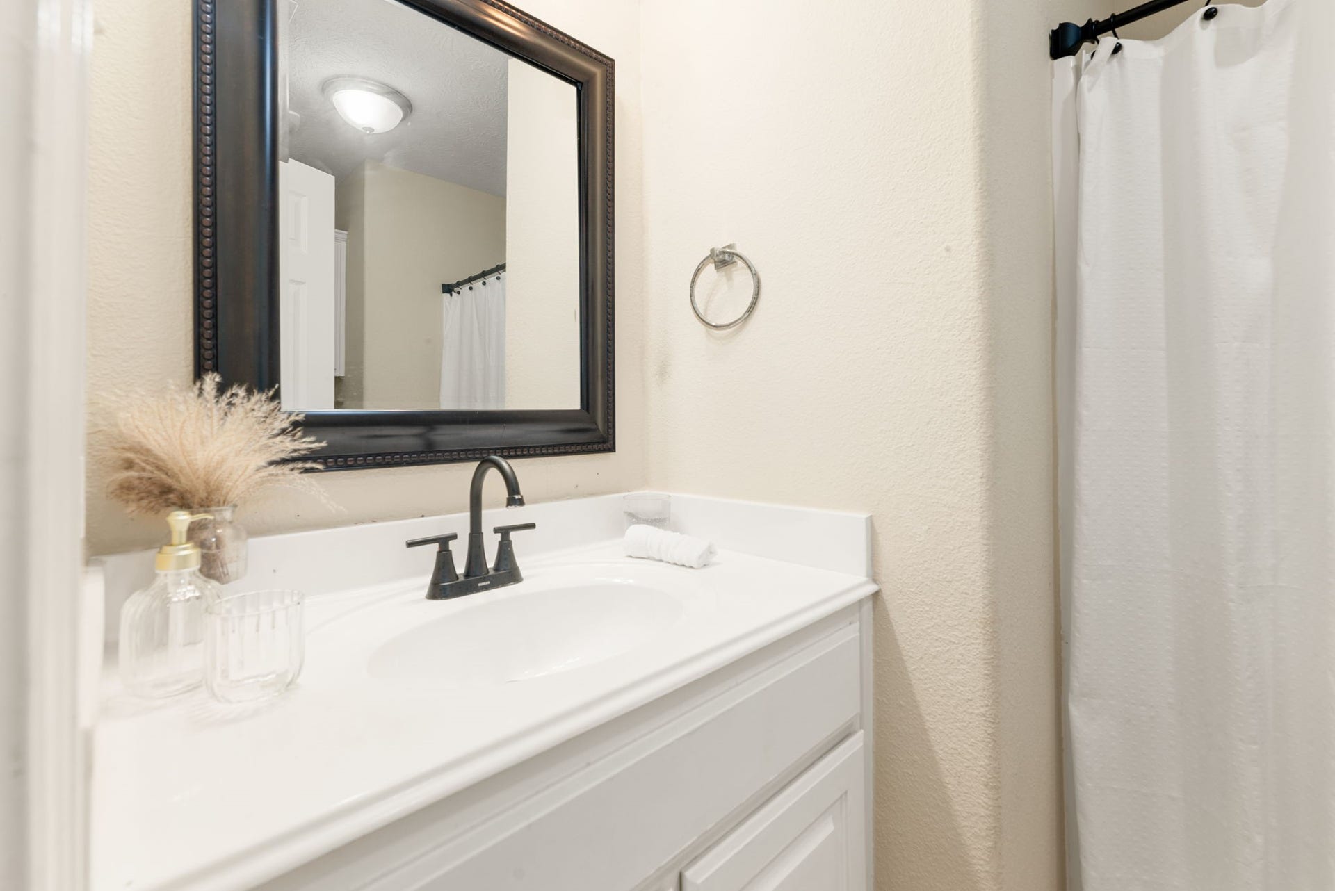 2604 Redfish Drive, Texas City, TX 77591 2604 Redfish Drive, Texas City, TX 77591