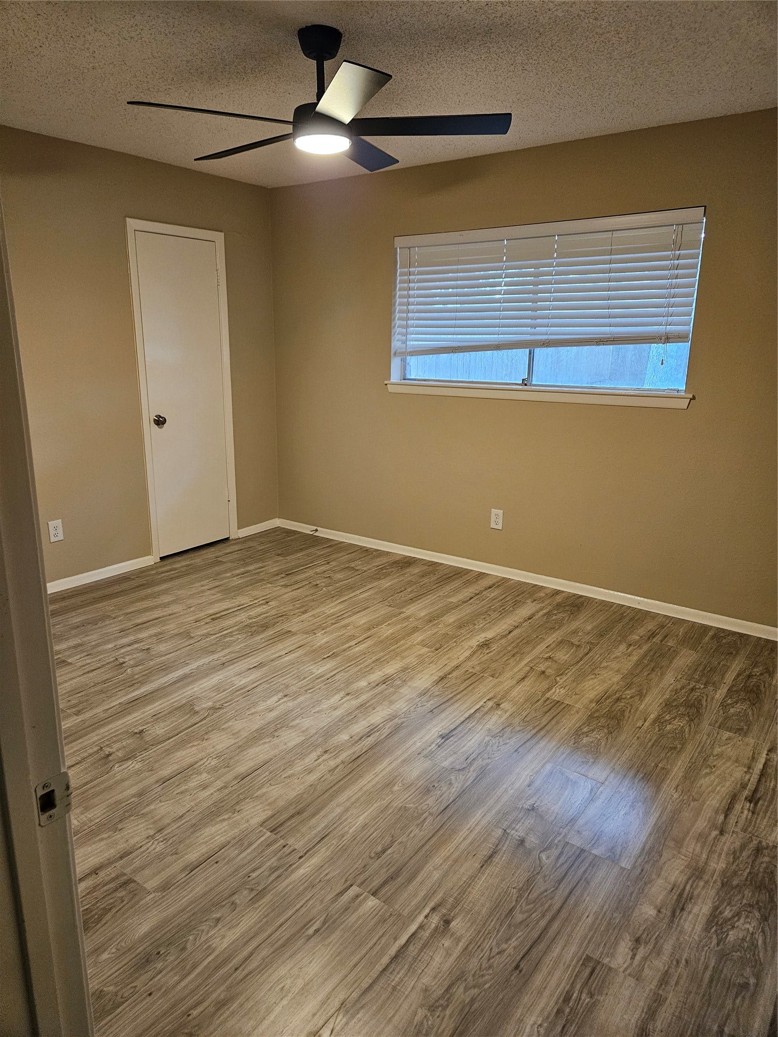 1402 New Orleans Street, Deer Park, TX 77536 1402 New Orleans Street, Deer Park, TX 77536