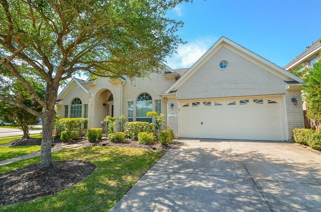 6726 Oakman, Sugar Land, TX 77479 6726 Oakman, Sugar Land, TX 77479