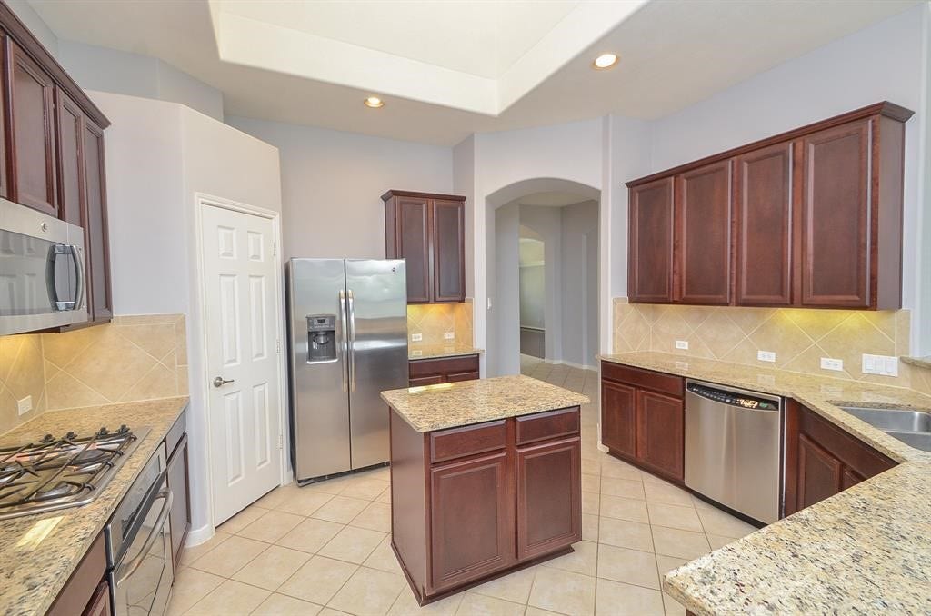 6726 Oakman, Sugar Land, TX 77479 6726 Oakman, Sugar Land, TX 77479
